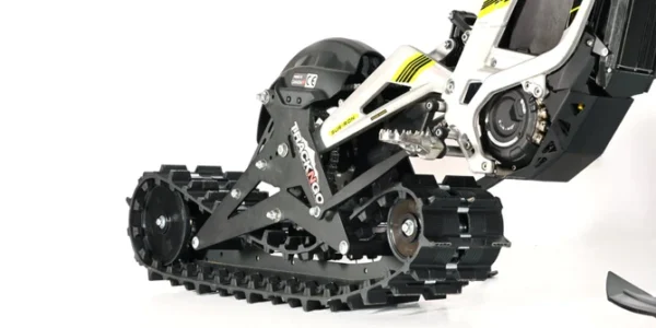 light-bee-track-n-go-snow-kit-363180_669x335.webp